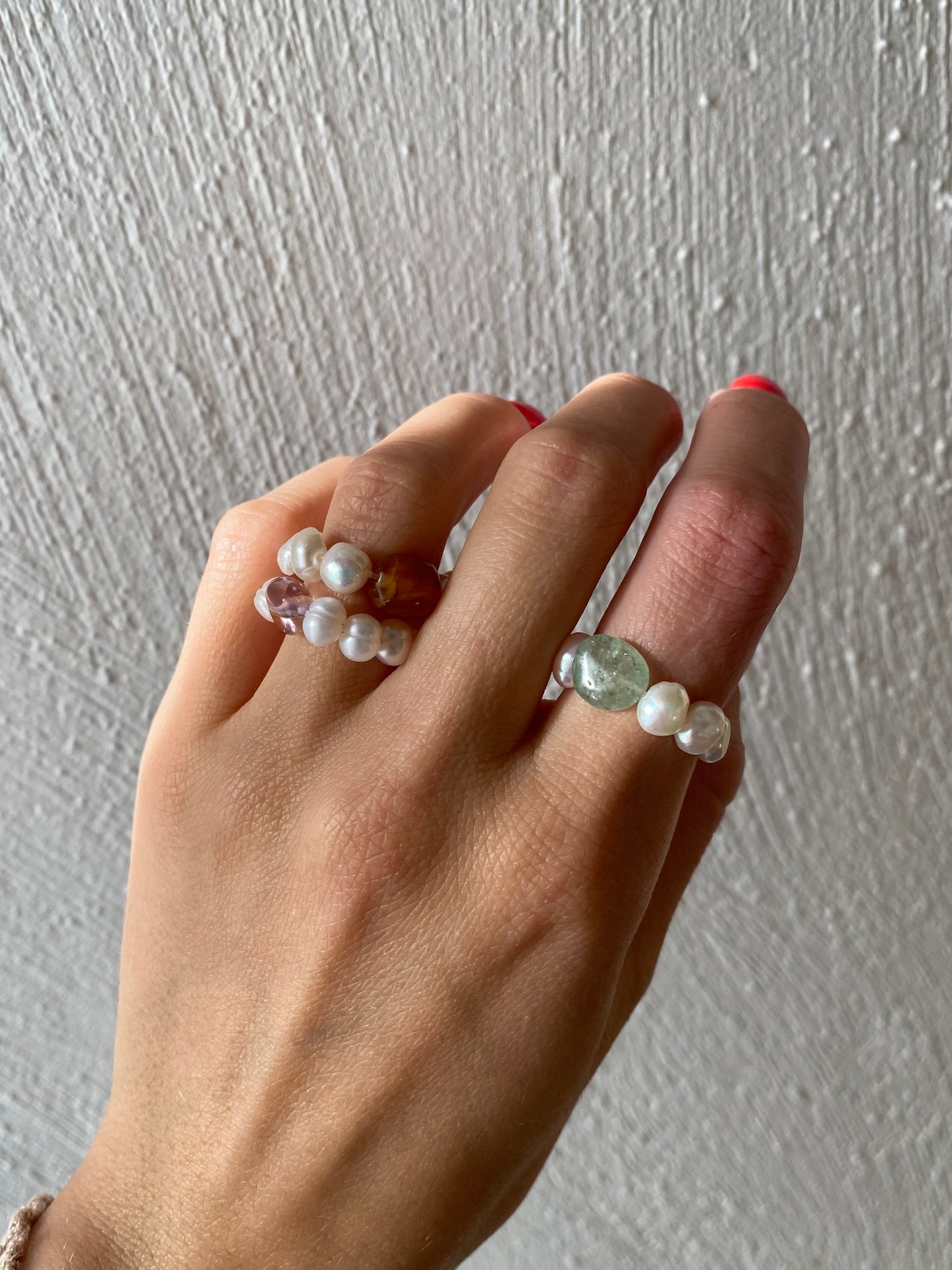 MULTICOLOR PEARL RINGS