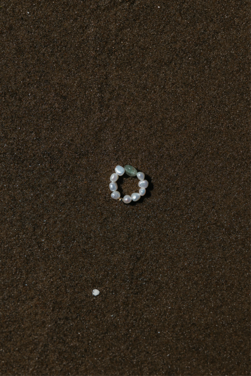 MULTICOLOR PEARL RINGS
