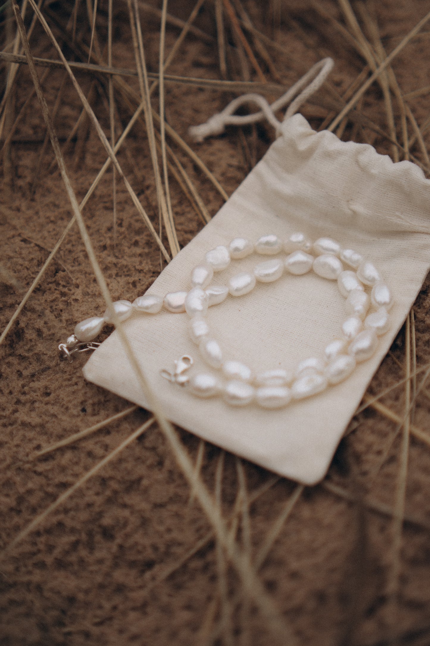 CHUNKY FRESHWATER PEARL NECKLACE
