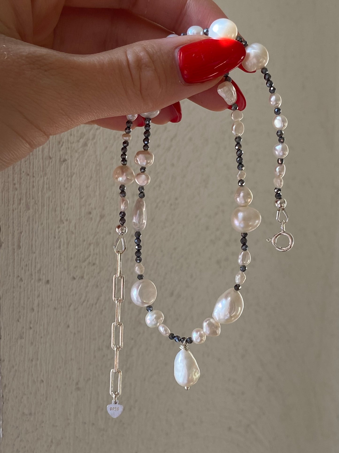 AURORA NECKLACE