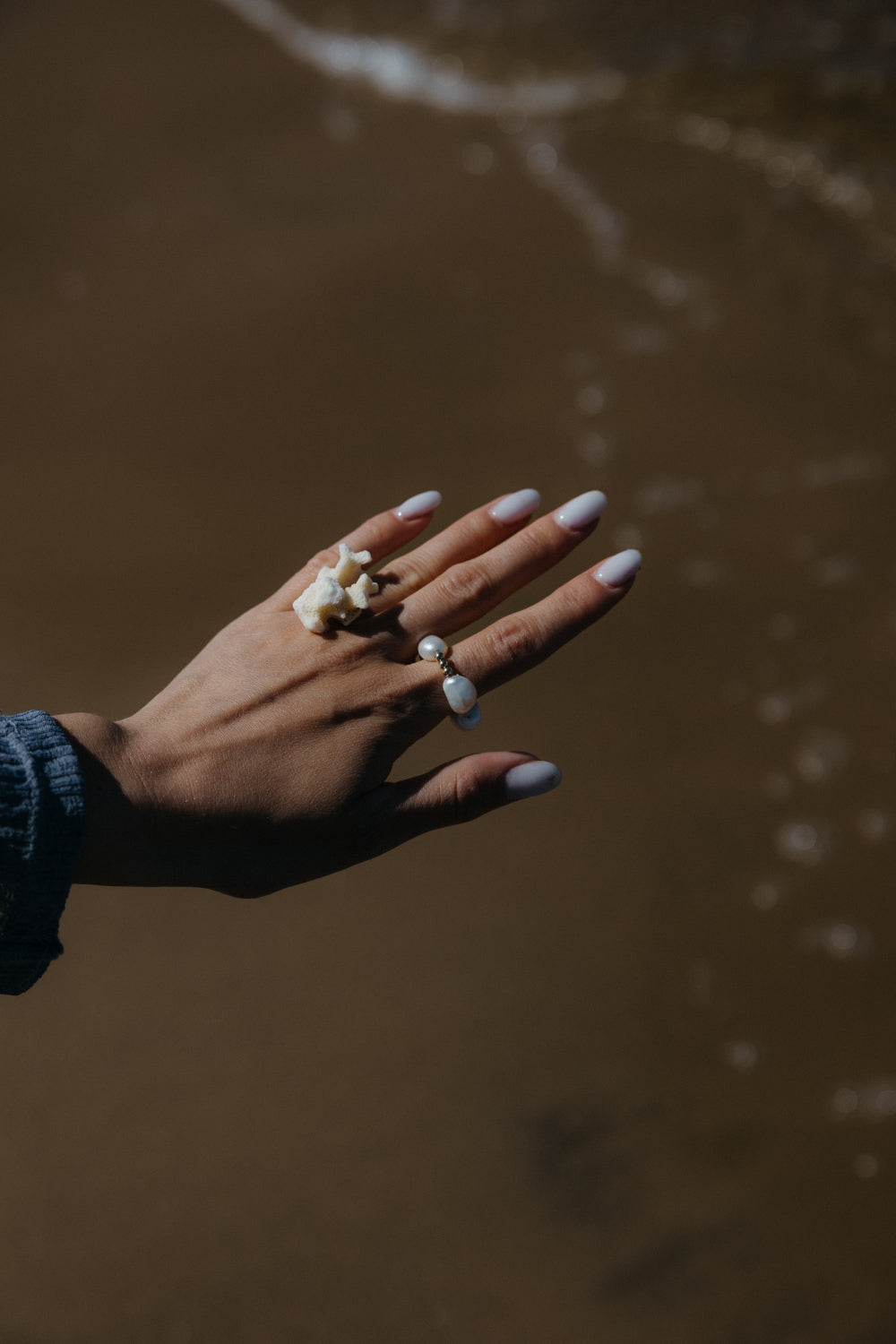 CHUNKY PEARL RING