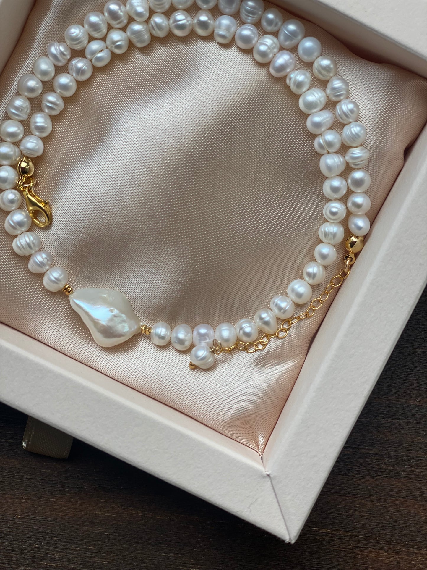 BELLA CHOKER