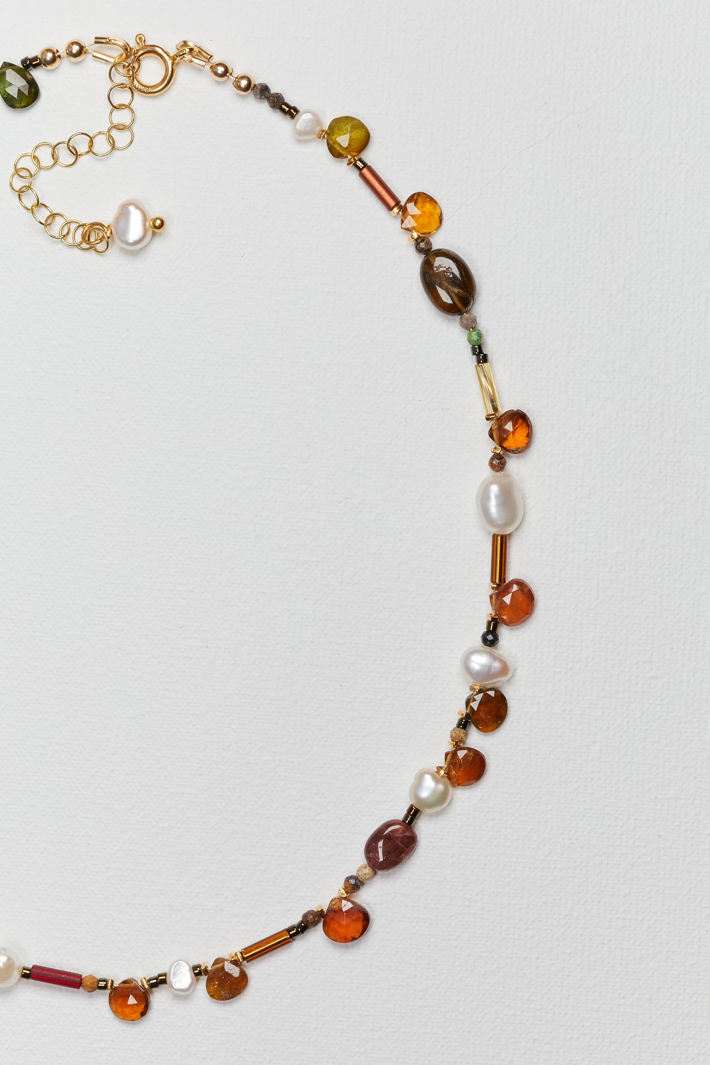 SMOKY MULTICOLOR CRYSTAL CHOKER