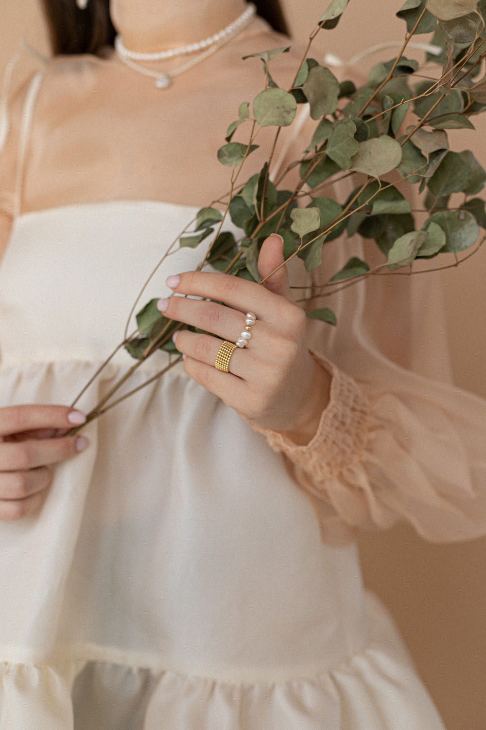 IRREGULAR PEARL RING