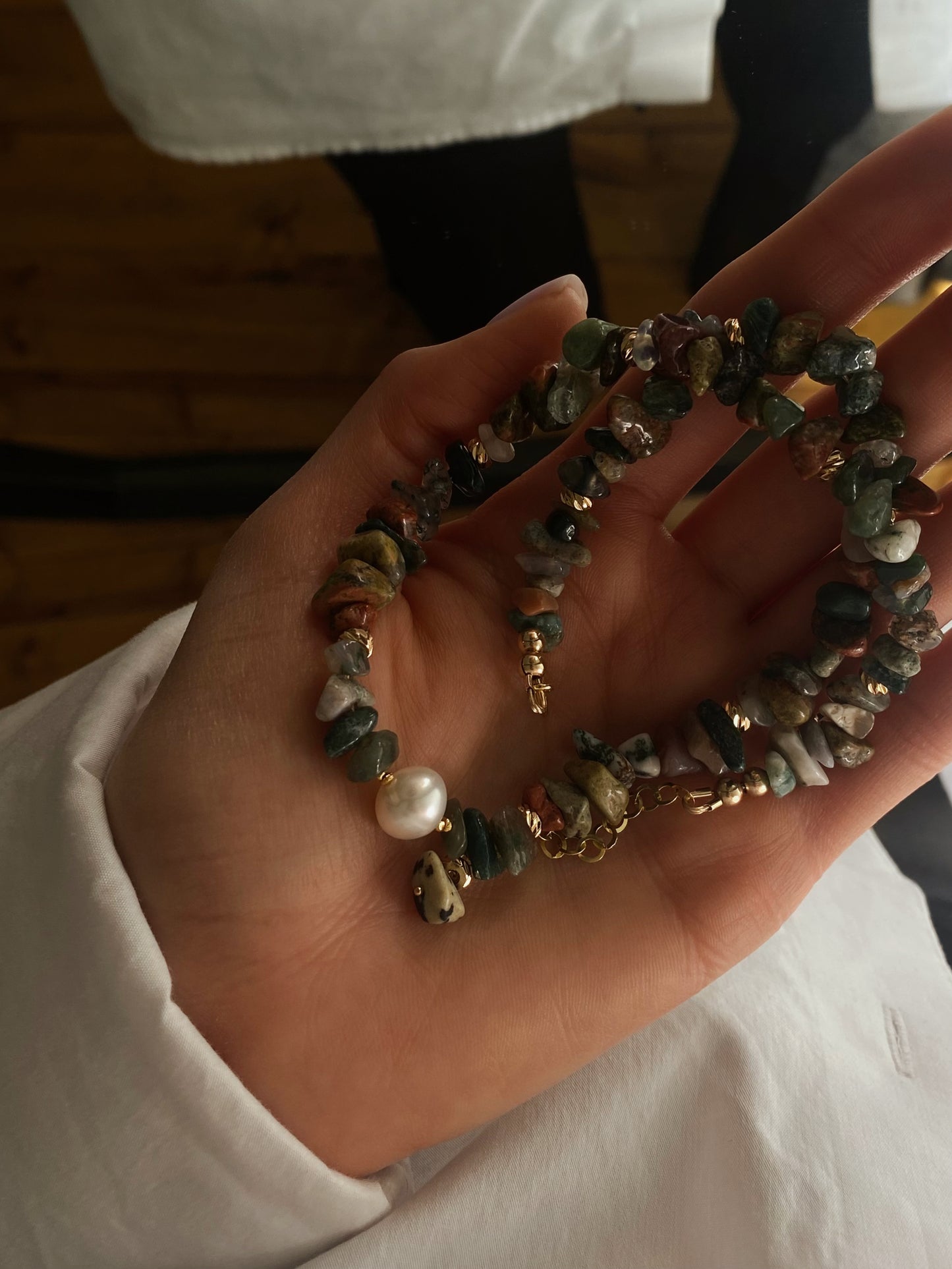 MOSS AGATE CHOKER