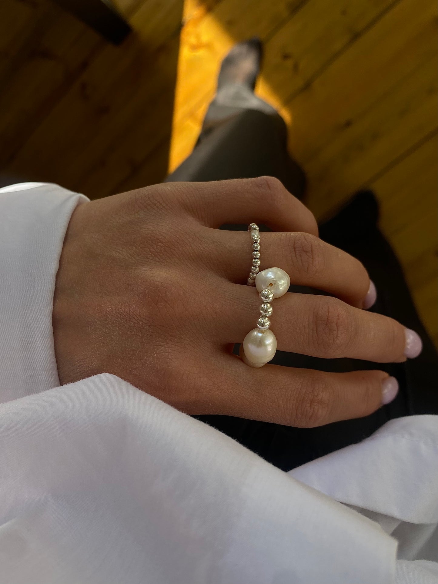 CHUNKY PEARL RING