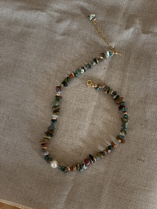 MOSS AGATE CHOKER