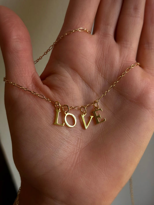 LETTER CHAIN