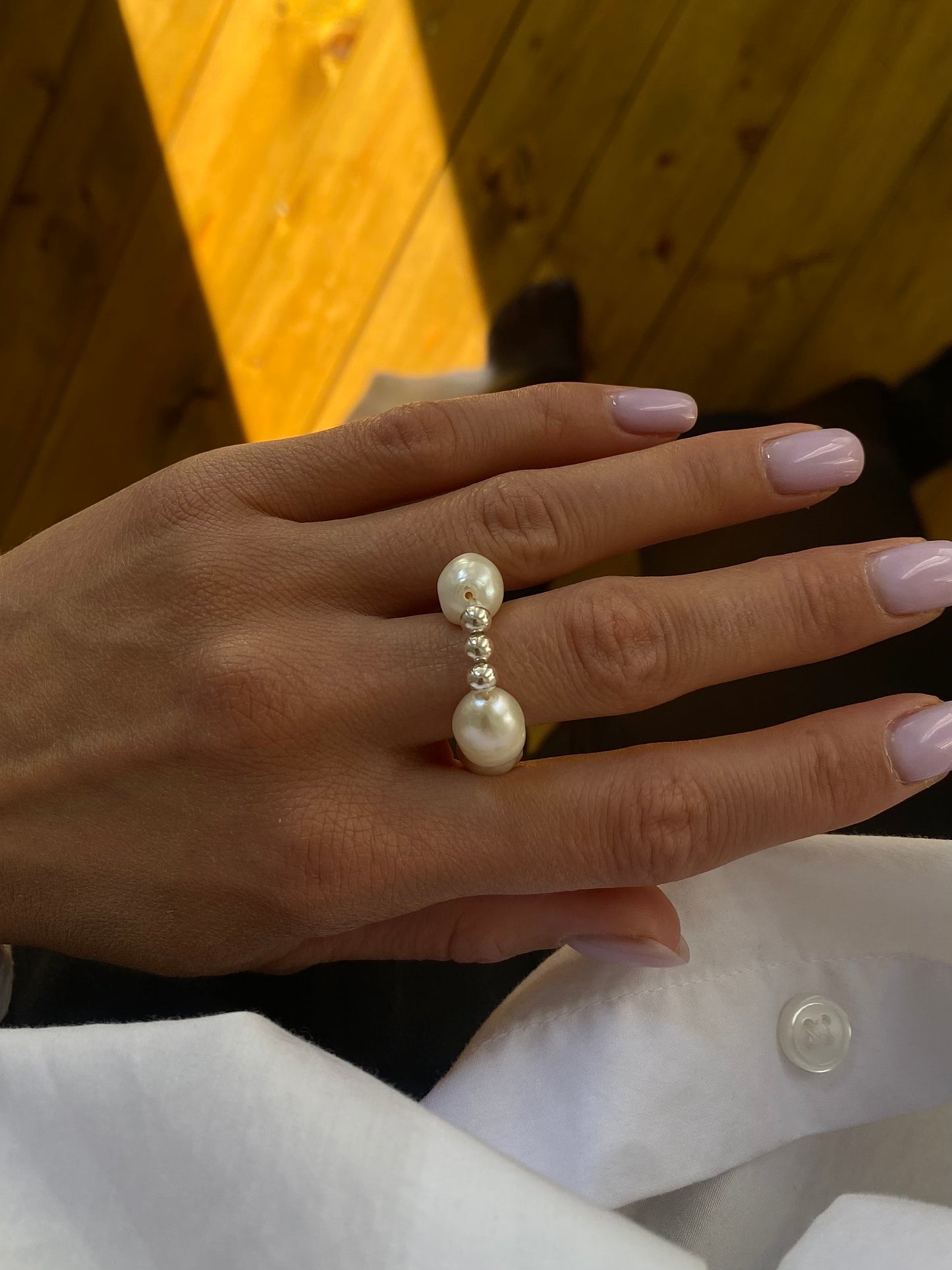 CHUNKY PEARL RING