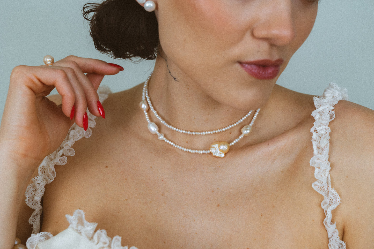 VENUS CHOKER